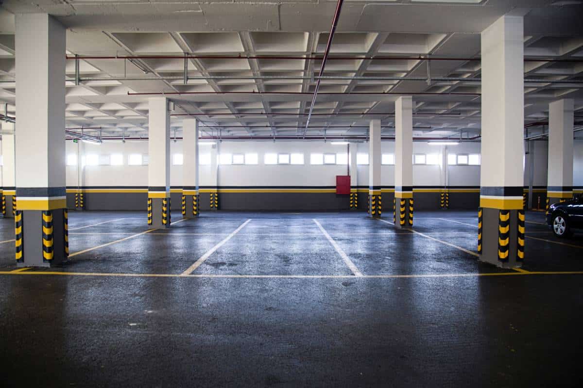 parkings prives toujours plus de services a la cle