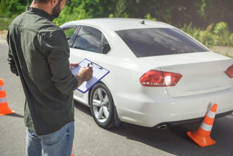 Comparez les devis d'assurance auto pour votre Audi : les éléments à prendre en compte