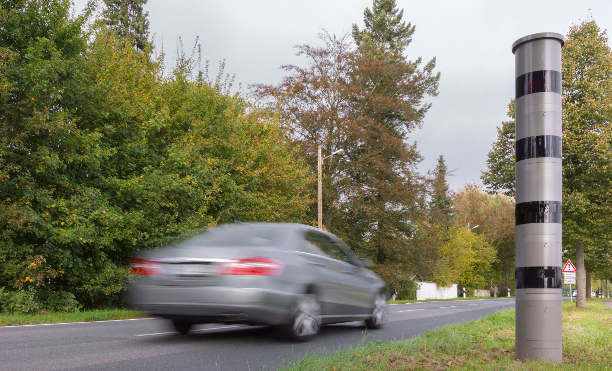 Excès de vitesse : vous ne croirez pas à quelle vitesse les radars laissent passer certains automobilistes !