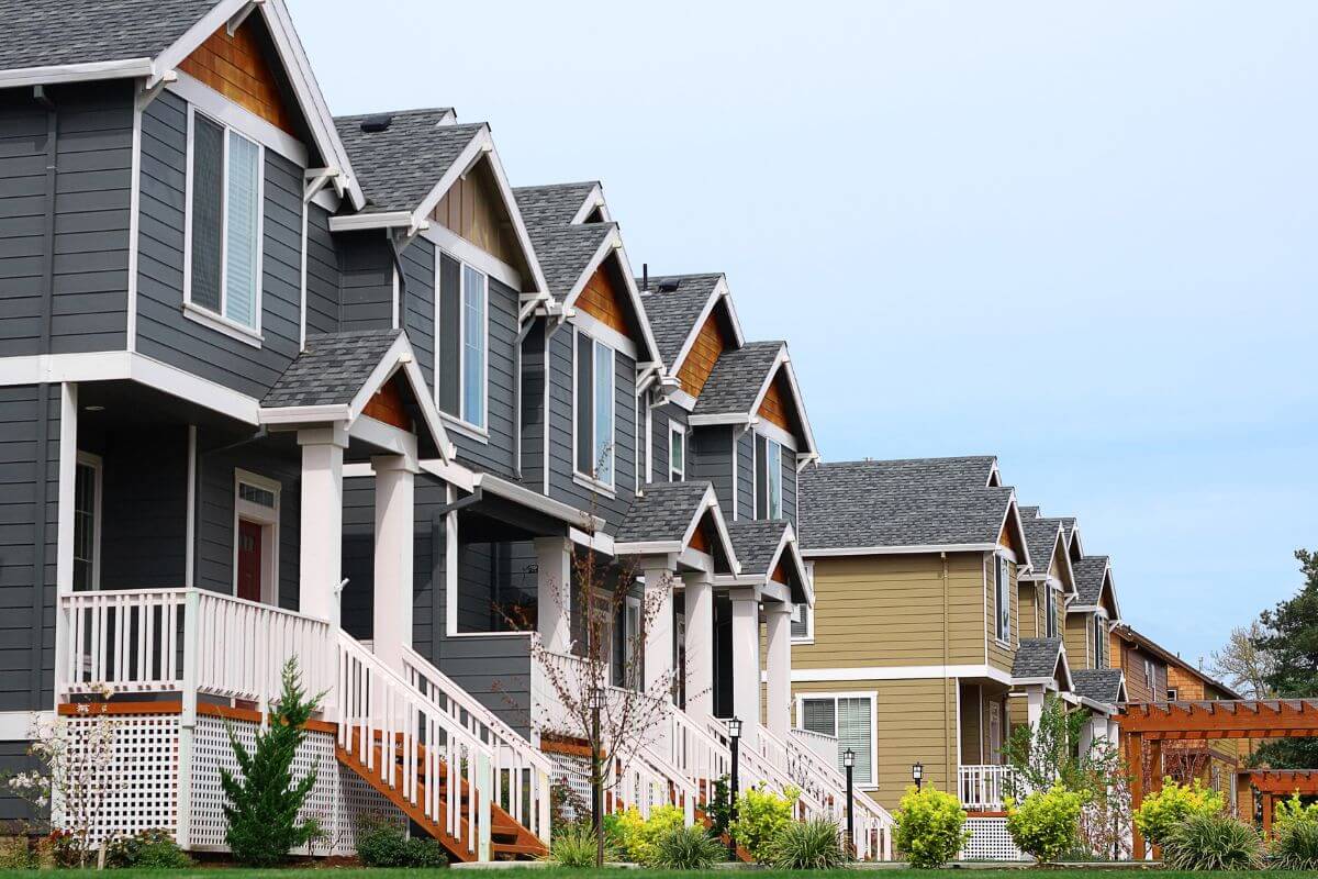 Un patrimoine immobilier en gestion locative dans un quartier résidentiel.