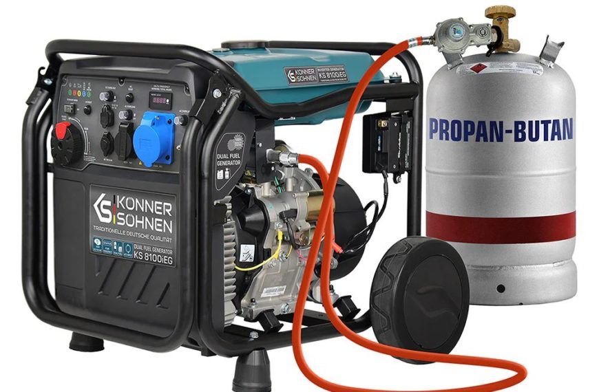 Générateur Bicarburant Essence Et Gpl Relié à Une Bouteille De Gaz Propane Butane Avec Un Tuyau Orange.