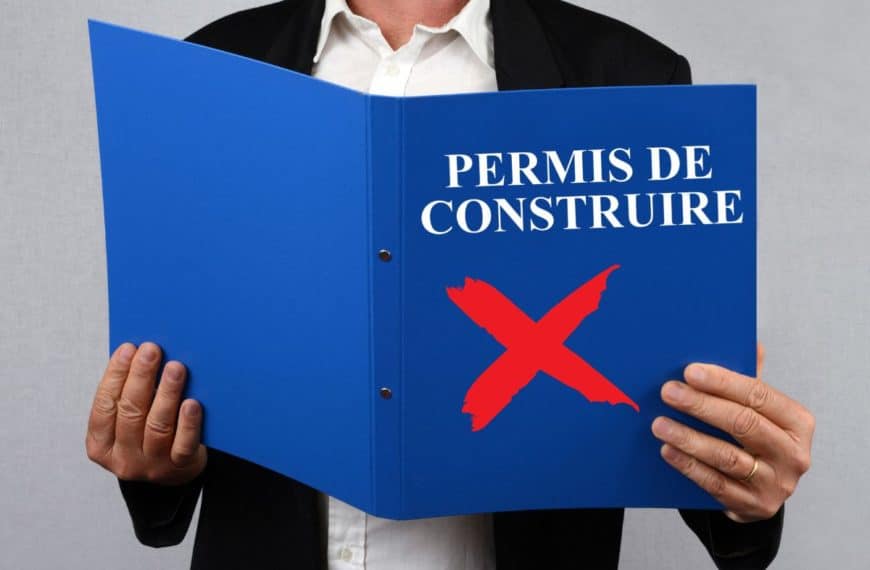 Guide pour agrandir une maison sans permis de construire en respectant la réglementation locale.